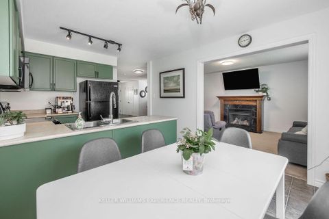 Photo 9 at 27 Michelle Drive, Painswick South, Barrie