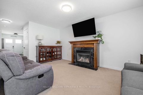Photo 10 at 27 Michelle Drive, Painswick South, Barrie