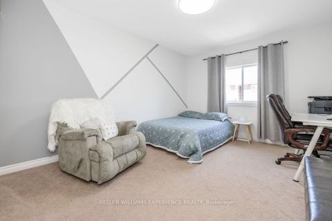Photo 19 at 27 Michelle Drive, Painswick South, Barrie