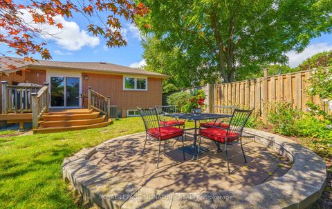 Photo 38 at 5 Manorwood Road, Bendale, Toronto