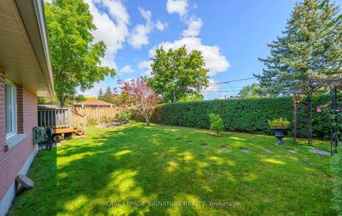 Photo 40 at 5 Manorwood Road, Bendale, Toronto
