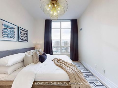Photo 33 at 106 - 9075 Jane Street, Concord, Vaughan