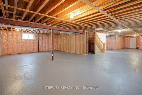 Photo 29 at 42 Oak Avenue, South Richvale, Richmond Hill