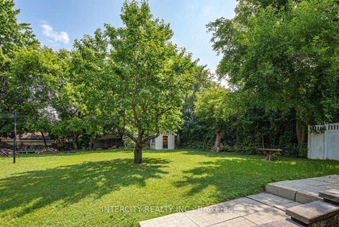 Photo 36 at 42 Oak Avenue, South Richvale, Richmond Hill
