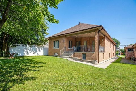 Photo 40 at 42 Oak Avenue, South Richvale, Richmond Hill