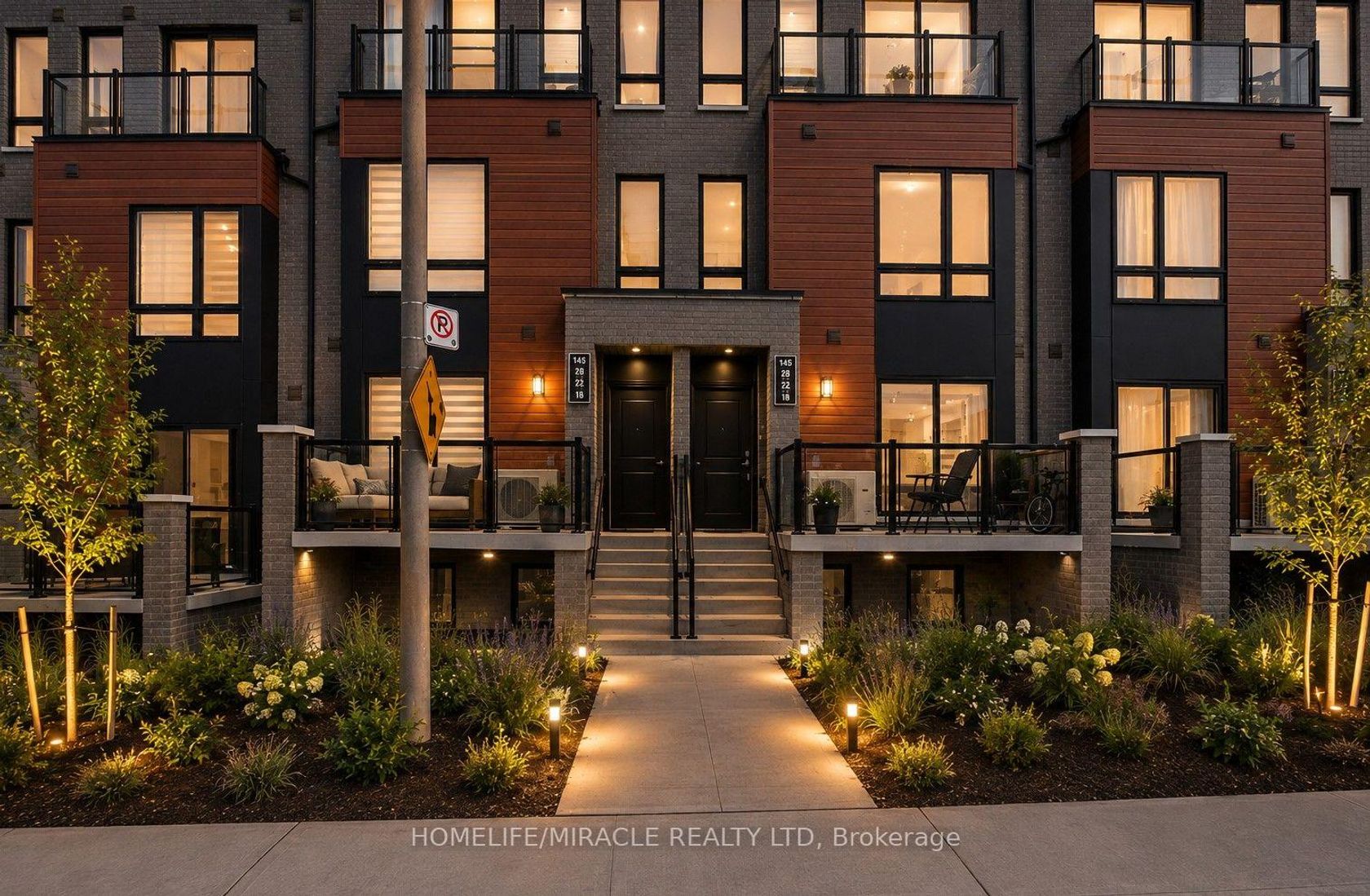 8 - 145 Tapscott Road, Malvern, Toronto photo 3