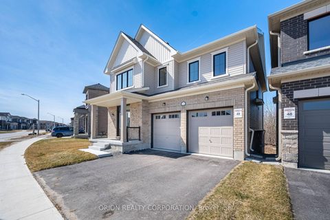 Photo 1 at 122 Thicketwood Avenue, Rural Barrie Southeast, Barrie
