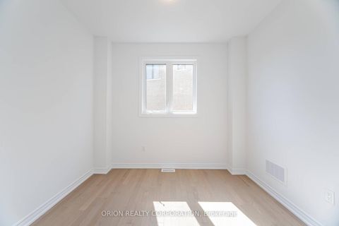 Photo 6 at 122 Thicketwood Avenue, Rural Barrie Southeast, Barrie