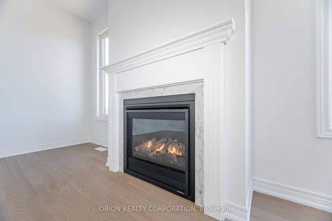 Photo 10 at 122 Thicketwood Avenue, Rural Barrie Southeast, Barrie