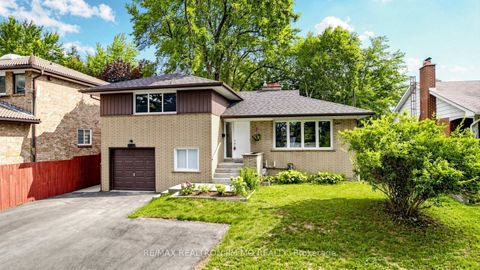 Photo 1 at 2571 Kennedy Road, Sullivan, Toronto
