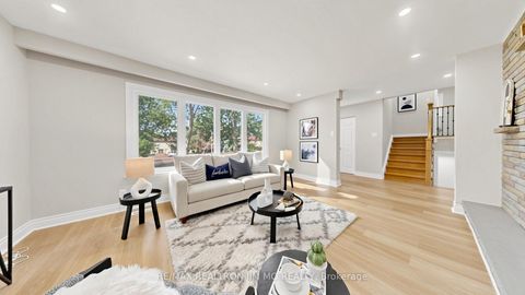 Photo 6 at 2571 Kennedy Road, Sullivan, Toronto