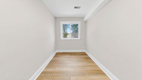 Photo 18 at 2571 Kennedy Road, Sullivan, Toronto