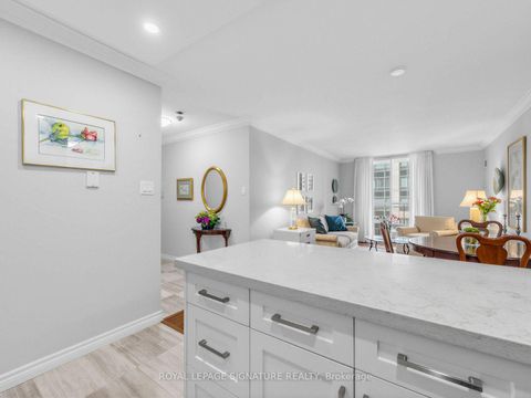 Photo 16 at 1711 - 256 Doris Avenue, Willowdale East, Toronto
