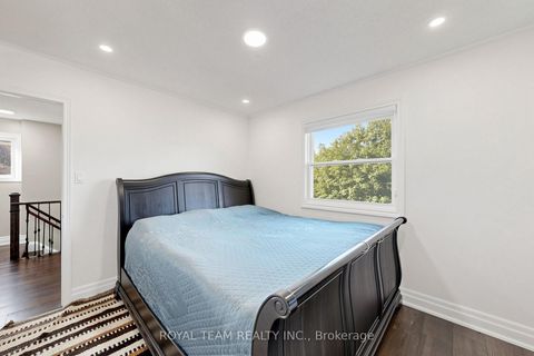 Photo 19 at 28 Ailsa Drive, Keswick North, Georgina