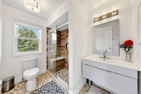 Photo 22 at 28 Ailsa Drive, Keswick North, Georgina