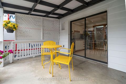 Photo 4 at 313 Silverthorn Avenue, Eglinton West, Toronto