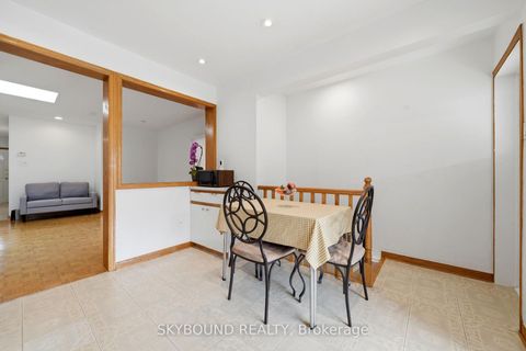 Photo 9 at 313 Silverthorn Avenue, Eglinton West, Toronto