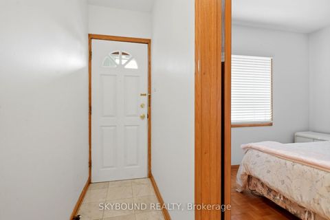Photo 14 at 313 Silverthorn Avenue, Eglinton West, Toronto