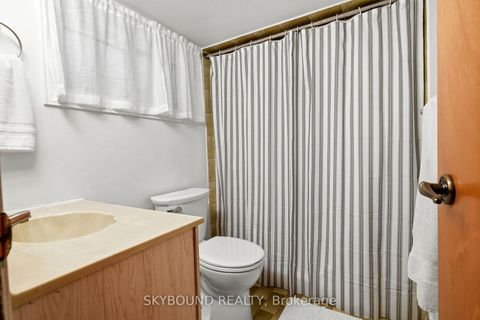 Photo 24 at 313 Silverthorn Avenue, Eglinton West, Toronto