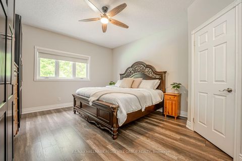 Photo 10 at 2 Purt Court, Bayshore, Barrie