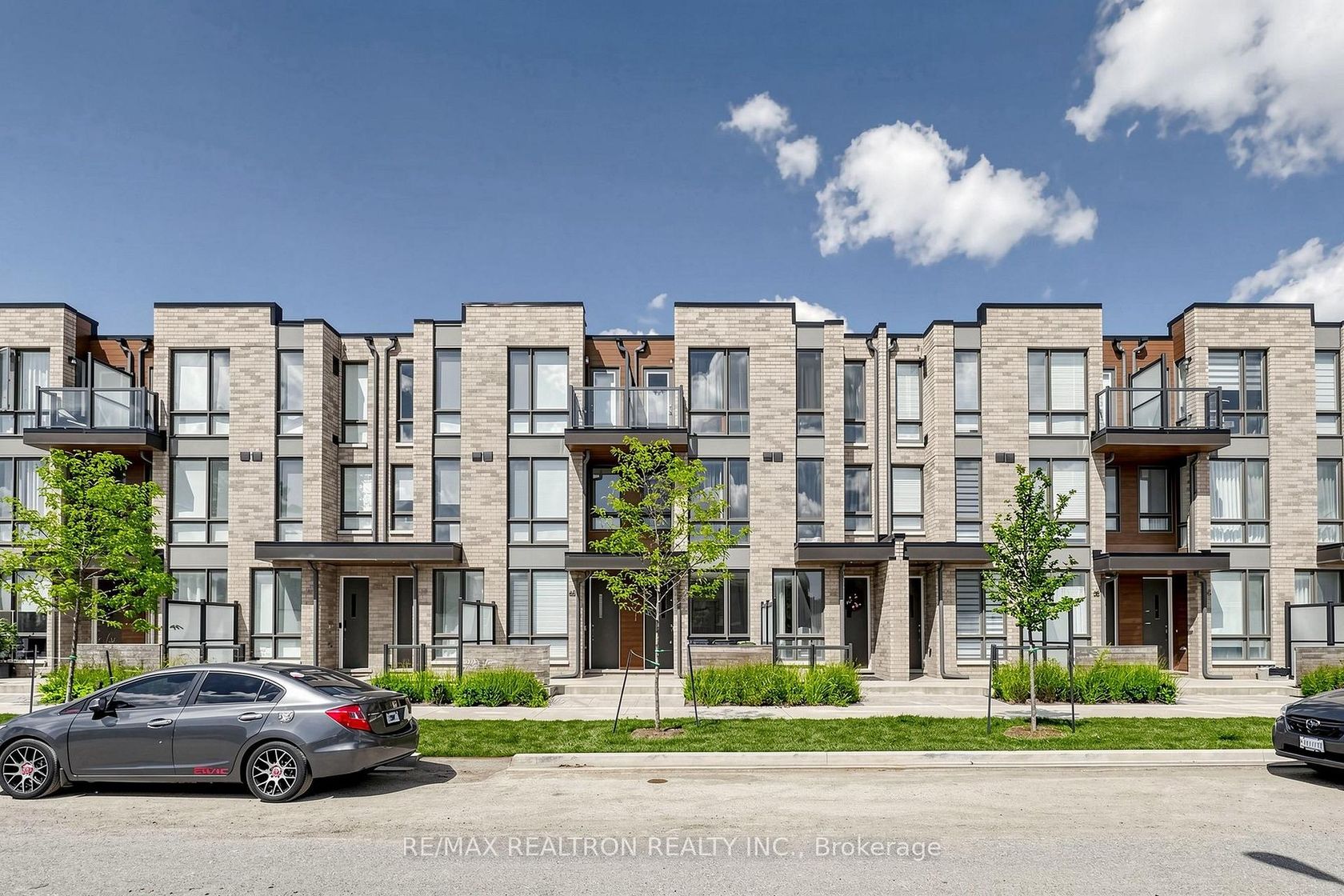 64 Turtle Island Road, Lawrence, Toronto 
