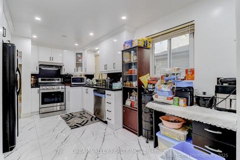 Photo 4 at 35 Waldock Street, West Hill, Toronto