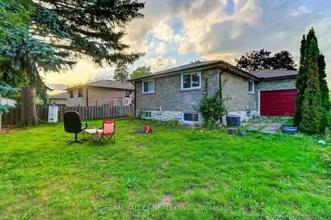Photo 23 at 35 Waldock Street, West Hill, Toronto