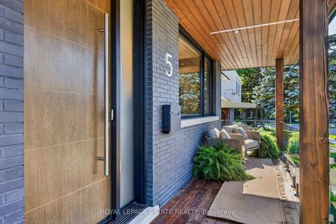 Photo 2 at 5 North Drive, Cliffside, Toronto