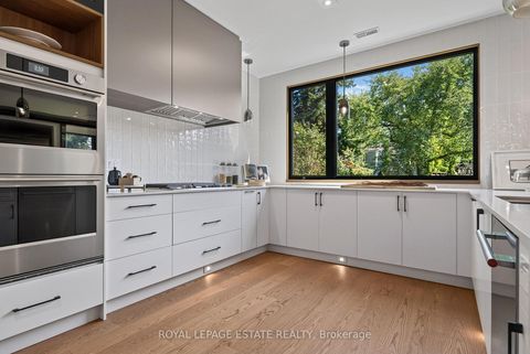Photo 14 at 5 North Drive, Cliffside, Toronto