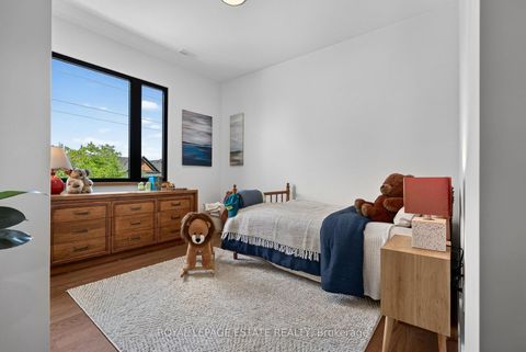 Photo 34 at 5 North Drive, Cliffside, Toronto