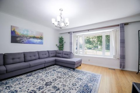 Photo 6 at 9 Minos Crescent, Woburn, Toronto