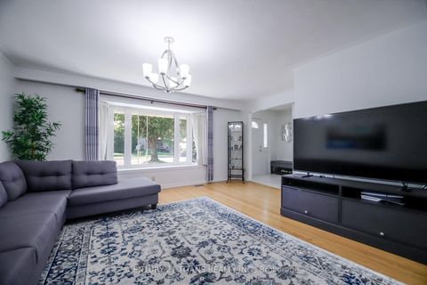 Photo 9 at 9 Minos Crescent, Woburn, Toronto