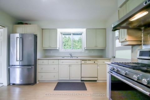 Photo 14 at 9 Minos Crescent, Woburn, Toronto