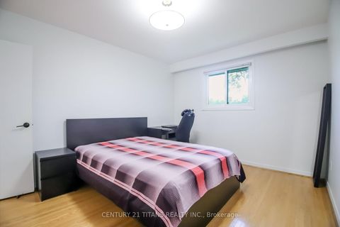 Photo 18 at 9 Minos Crescent, Woburn, Toronto