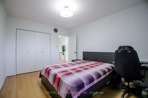 Photo 20 at 9 Minos Crescent, Woburn, Toronto