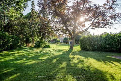 Photo 34 at 9 Minos Crescent, Woburn, Toronto