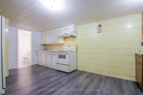 Photo 38 at 9 Minos Crescent, Woburn, Toronto