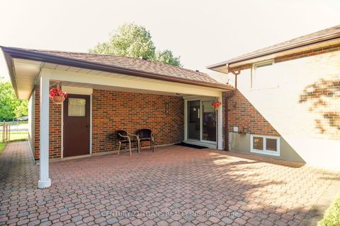 Photo 46 at 9 Minos Crescent, Woburn, Toronto