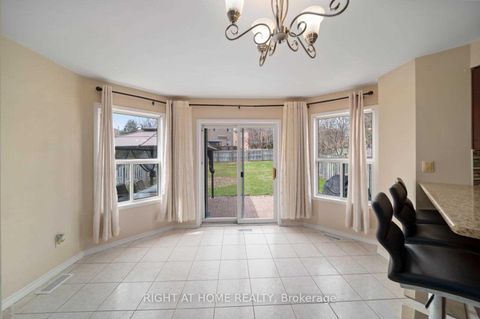 Photo 5 at 94 WARD Drive, Painswick South, Barrie