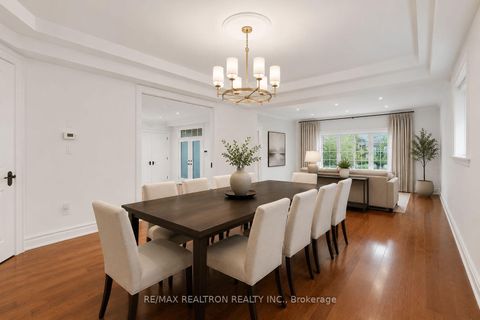 Photo 6 at 93 Oak Avenue, South Richvale, Richmond Hill