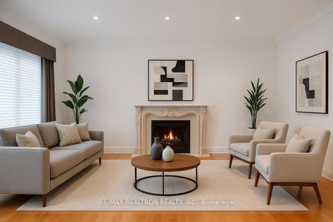 Photo 13 at 93 Oak Avenue, South Richvale, Richmond Hill