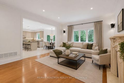 Photo 14 at 93 Oak Avenue, South Richvale, Richmond Hill