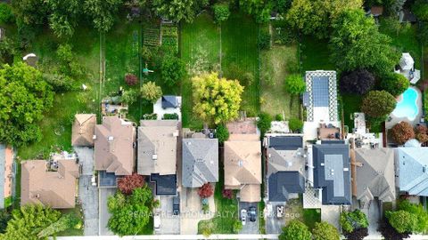 Photo 32 at 93 Oak Avenue, South Richvale, Richmond Hill