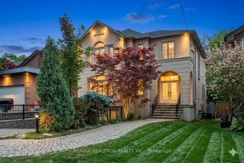 Photo 35 at 93 Oak Avenue, South Richvale, Richmond Hill