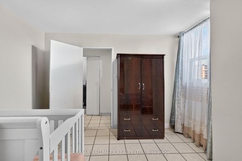 Photo 23 at 912 - 370 Dixon Road, The Westway, Toronto