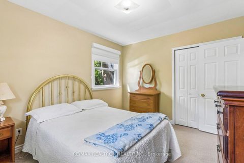 Photo 20 at 957 JANETTE Street, Leslie Valley, Newmarket