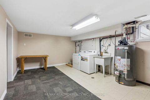 Photo 24 at 957 JANETTE Street, Leslie Valley, Newmarket