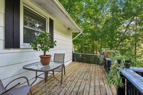 Photo 40 at 957 JANETTE Street, Leslie Valley, Newmarket