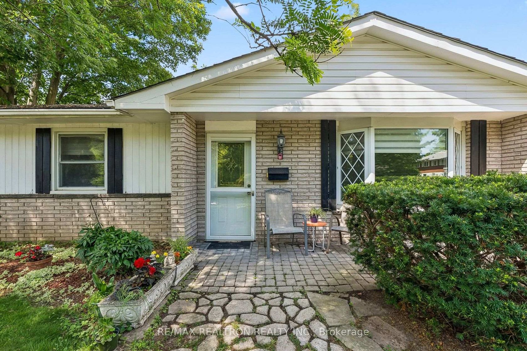 957 JANETTE Street, Leslie Valley, Newmarket photo 5