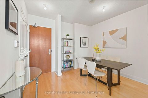 Photo 7 at 902 - 1430 Yonge Street, St. Clair, Toronto
